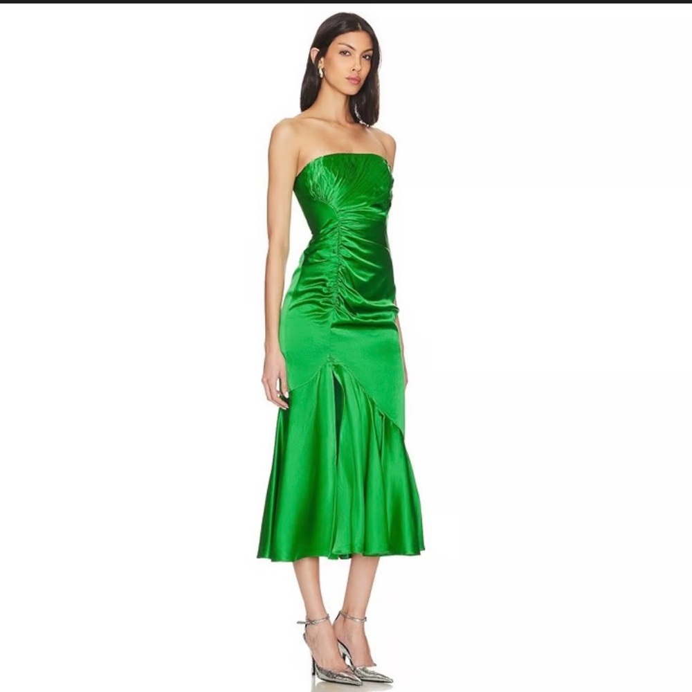 Cinq a Sept 100% silk Dress